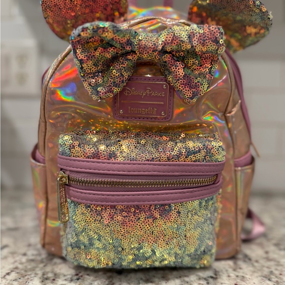 iridescent sequin mini backpack Reversible with Straps and the straps Loungefly Exclusive Disney Minnie Mouse